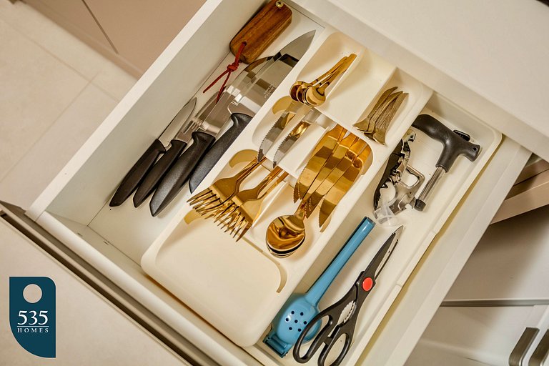 Acorde na Armação com vista ampla para o oceano