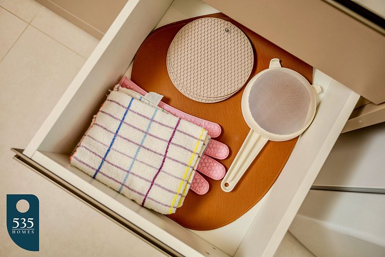 Acorde na Armação com vista ampla para o oceano