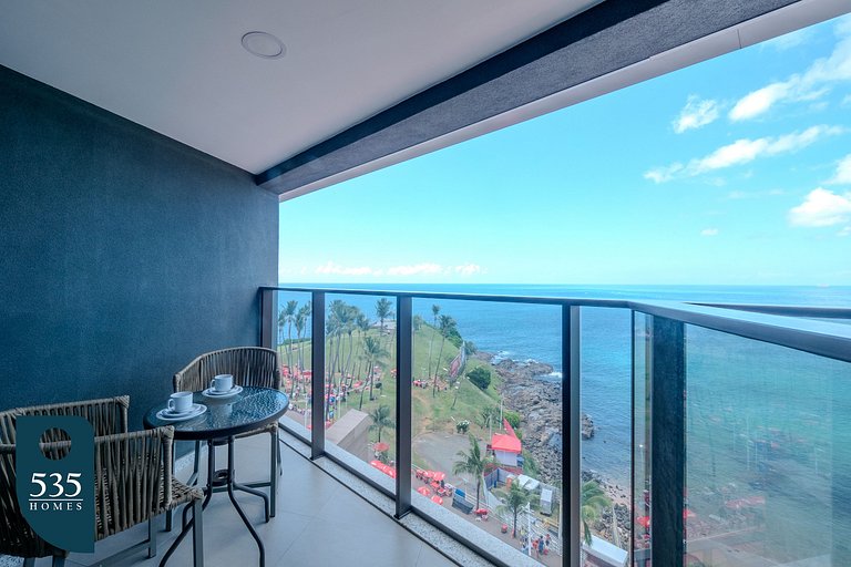 Sea view in Barra facing Morro do Cristo