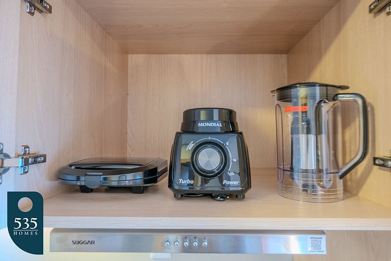 Vista mar na Barra em frente ao morro do Cristo