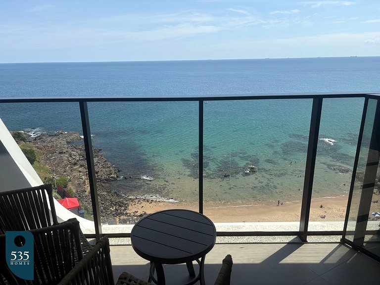 Sea and Carnaval view from high floor in Barra