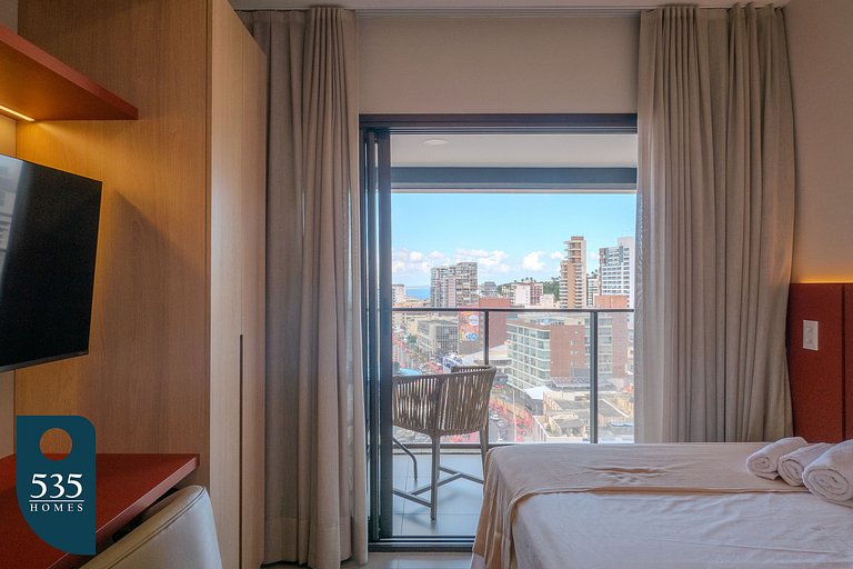 Barra waterfront on 10th floor with open sea view