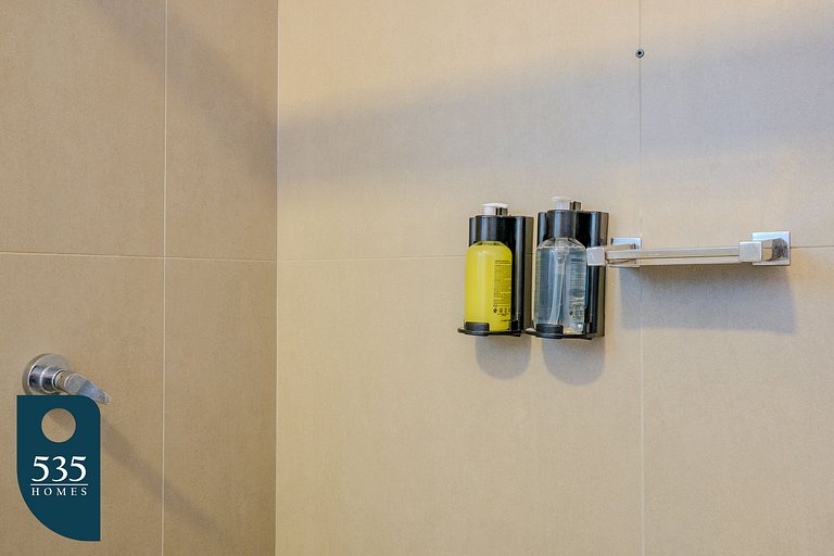 Barra waterfront on 10th floor with open sea view