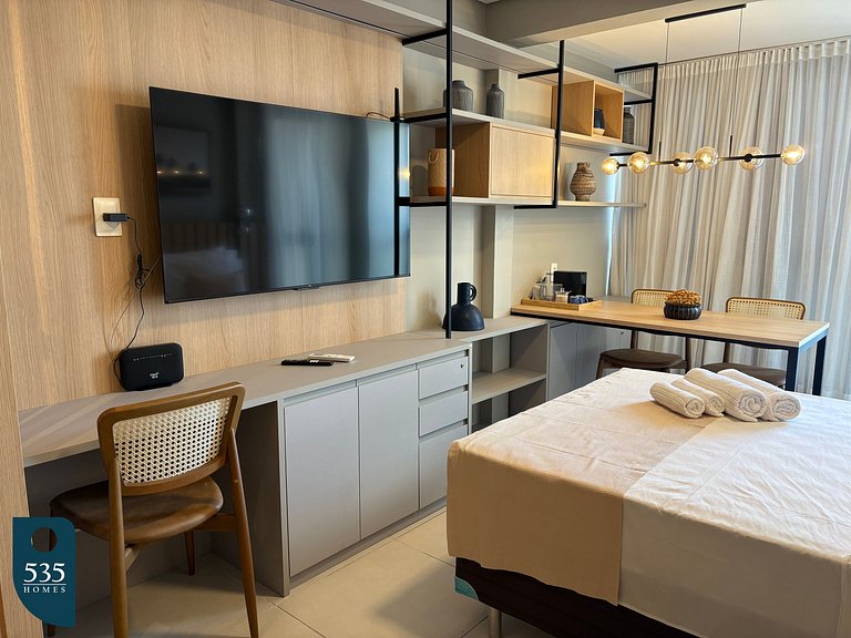 Enjoy sea view from 11th floor 200m from the sea