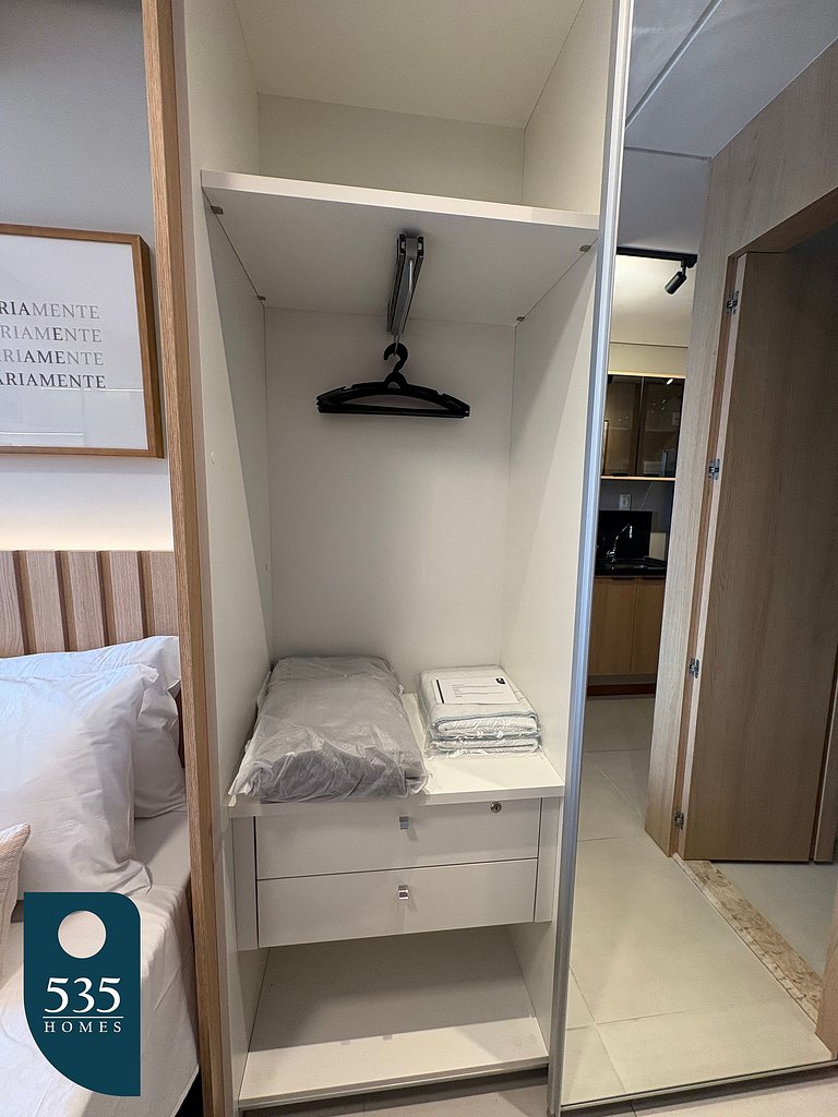 Enjoy sea view from 11th floor 200m from the sea