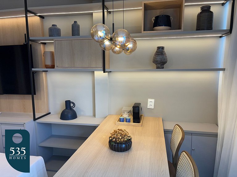 Aproveite a vista mar do 11º andar a 200m da praia