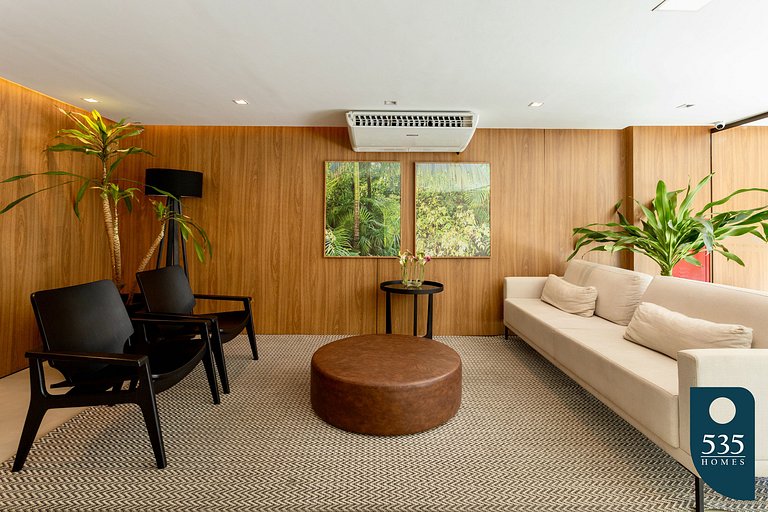 Enjoy sea view from 11th floor 200m from the beach