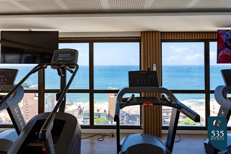 Enjoy sea view from 11th floor 200m from the sea