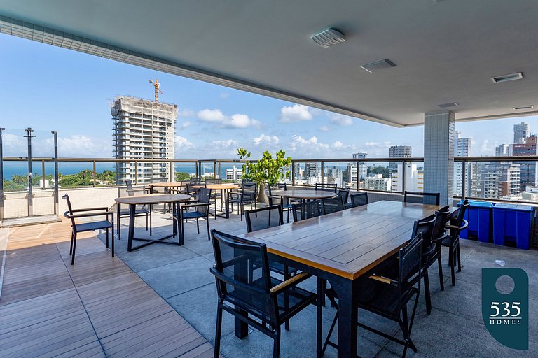 Enjoy sea view from 11th floor 200m from the sea