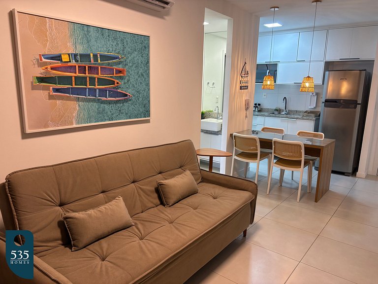 Stay in the heart of Barra, 300m from the beach