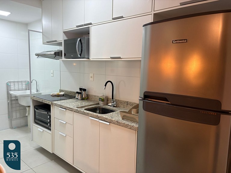 Stay in the heart of Barra, 300m from the beach