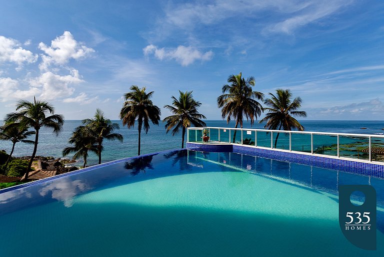 Stay in Ondina with direct beach access