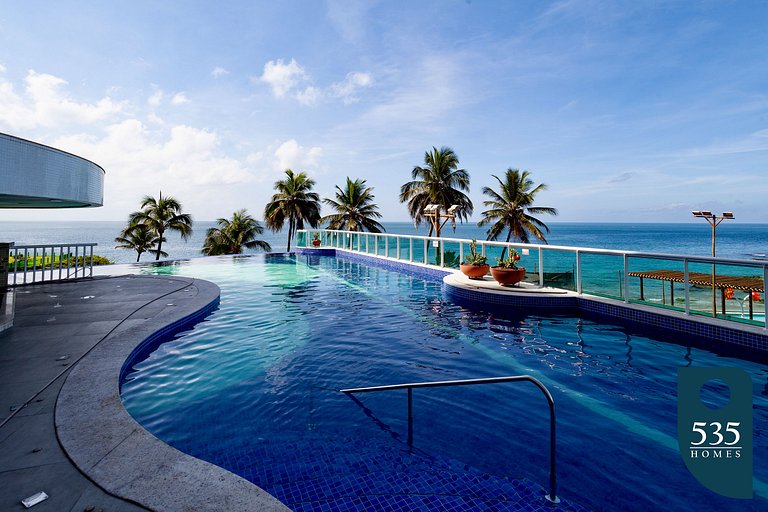 Stay in Ondina with direct beach access