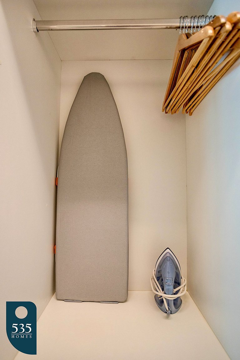 Stay in Ondina with direct beach access