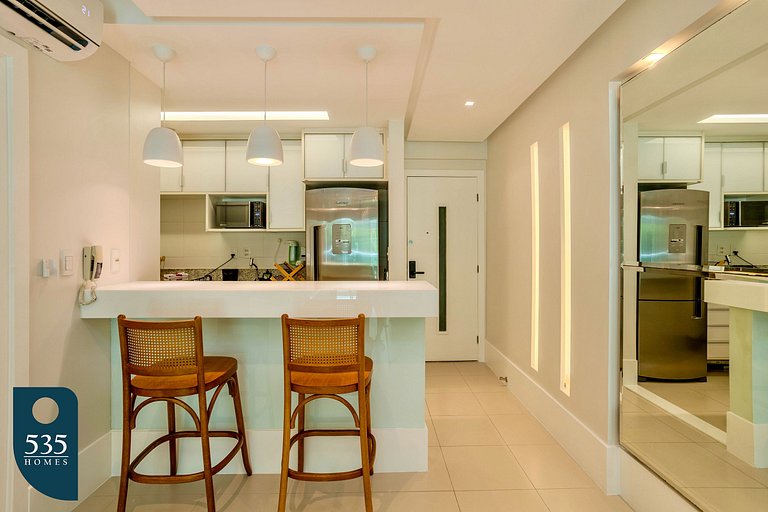 Stay in Ondina with direct beach access