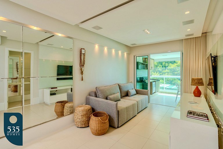 Stay in Ondina with direct beach access