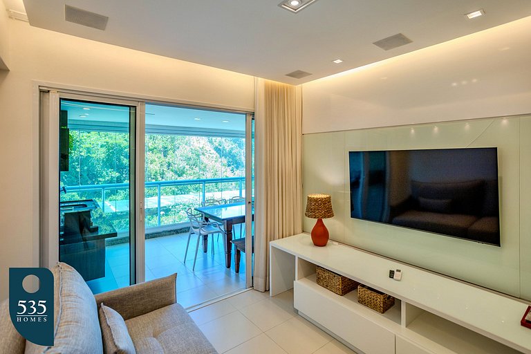 Stay in Ondina with direct beach access