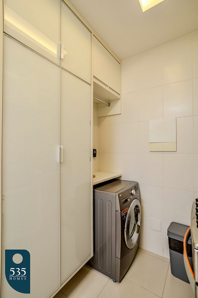 Stay in Ondina with direct beach access