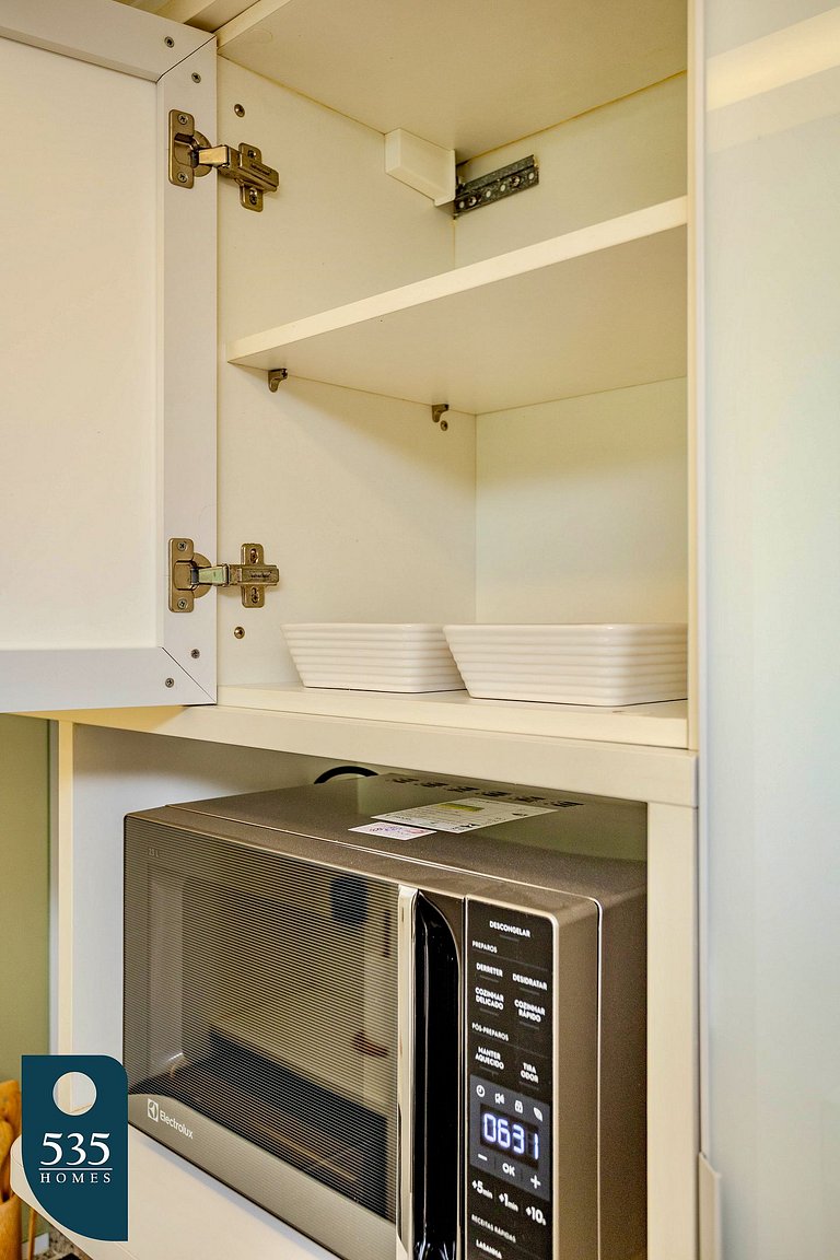 Hospede-se em Ondina com acesso direto à praia