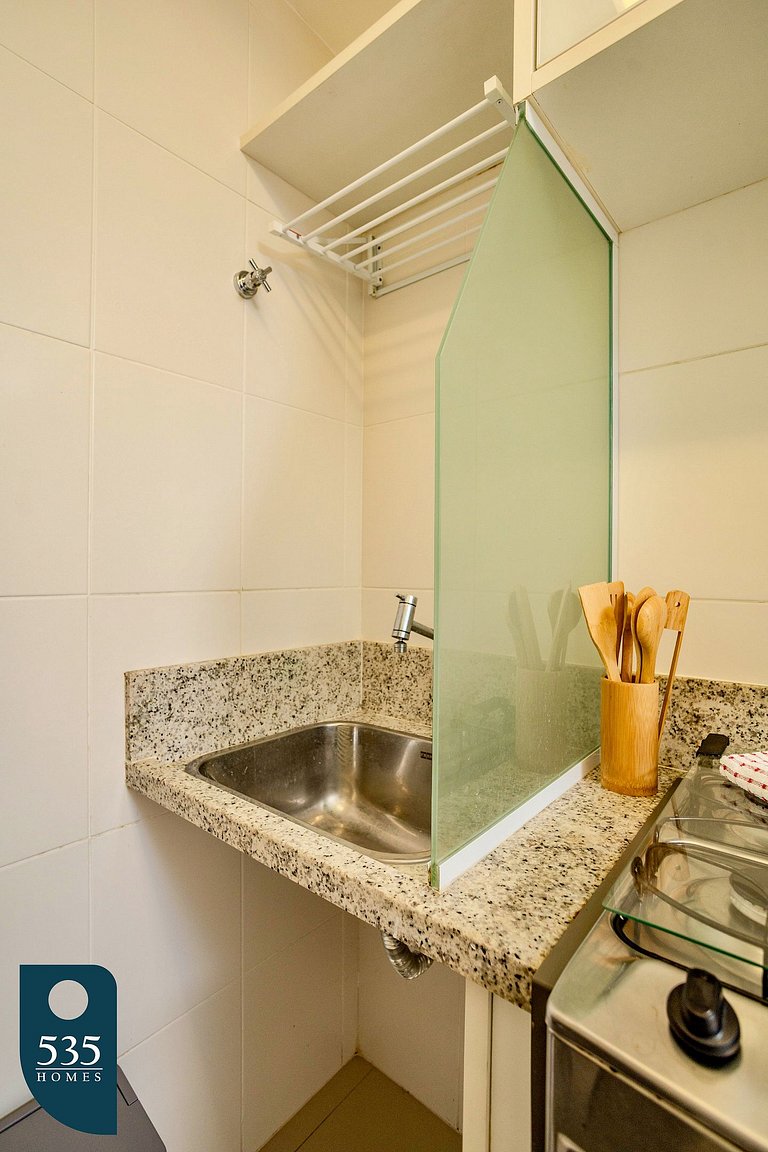 Stay in Ondina with direct beach access