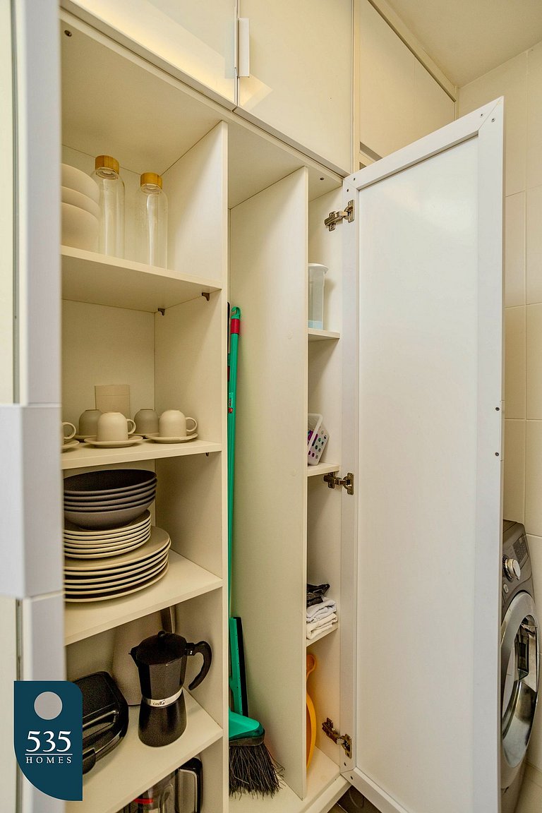 Hospede-se em Ondina com acesso direto à praia