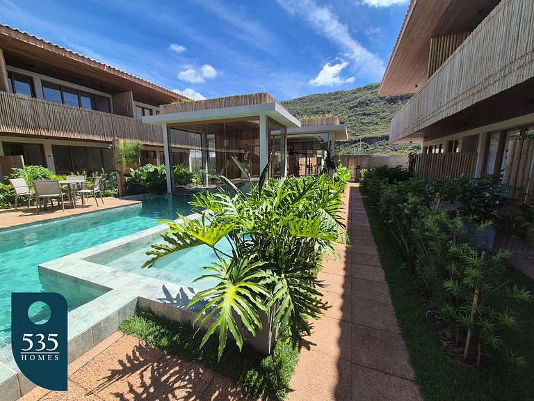 Stay in the center of Mucugê and enjoy the pool