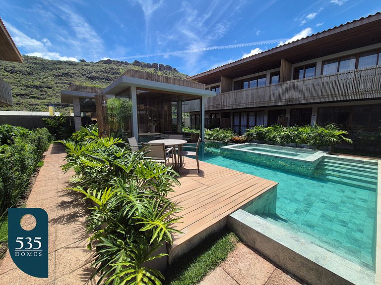 Fique no centro de Mucugê e aproveite a piscina