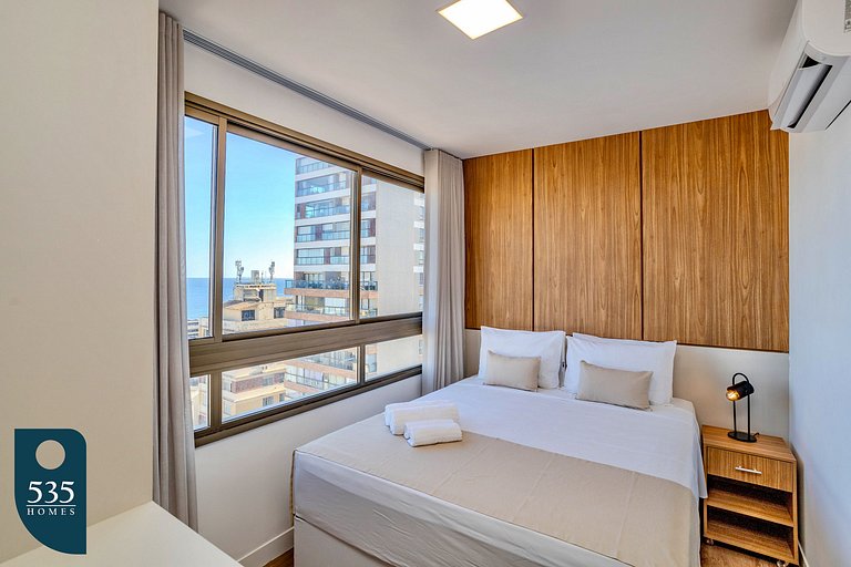 2 suites on a high floor in Barra with ocean view