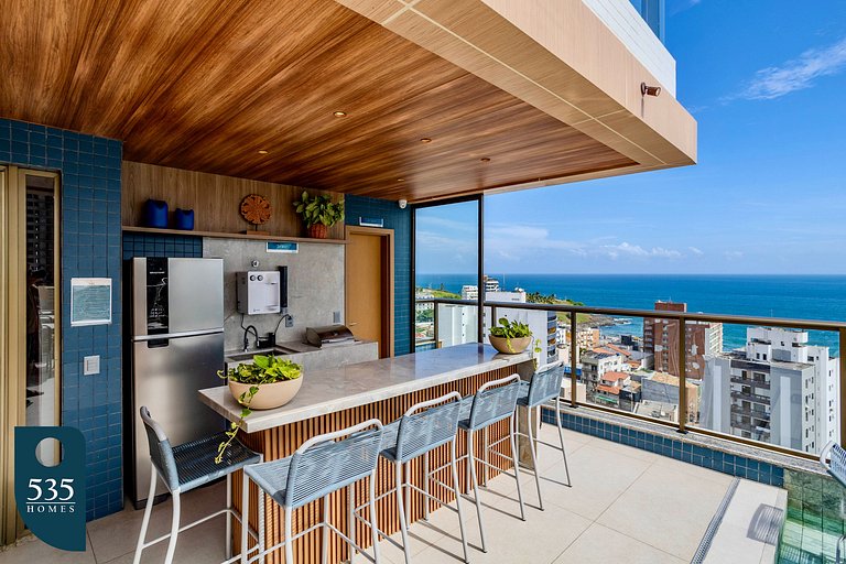 2 Suites em andar alto na Barra com vista mar