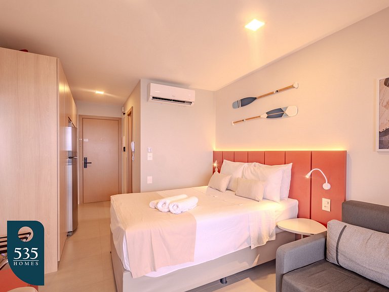 Direct view of Morro do Cristo and the sea