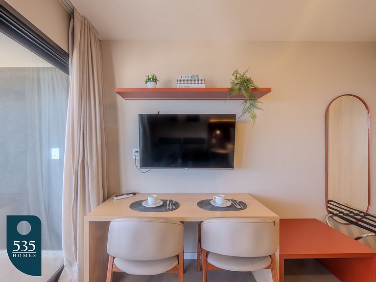 Vista direta para o Morro do Cristo e o mar