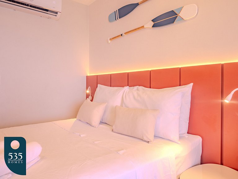 Direct view of Morro do Cristo and the sea