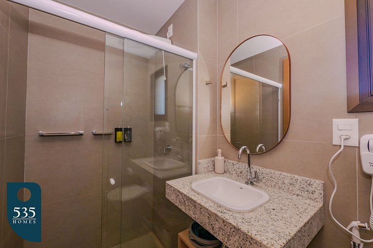 Direct view of Morro do Cristo and the sea