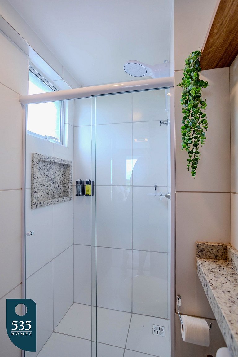 8th floor in Stella Maris just 400m from the sea