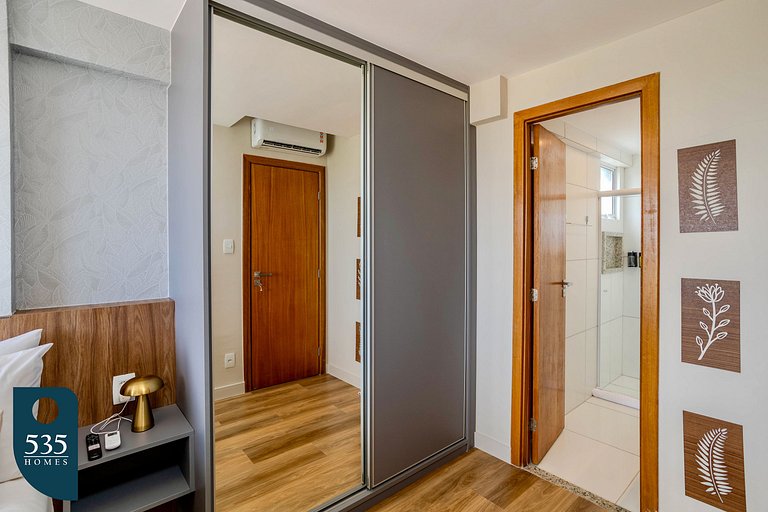 8th floor in Stella Maris just 400m from the sea