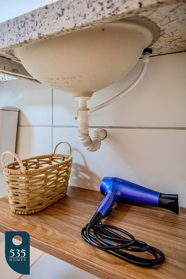 8º andar em Stella Maris a apenas 400m do mar