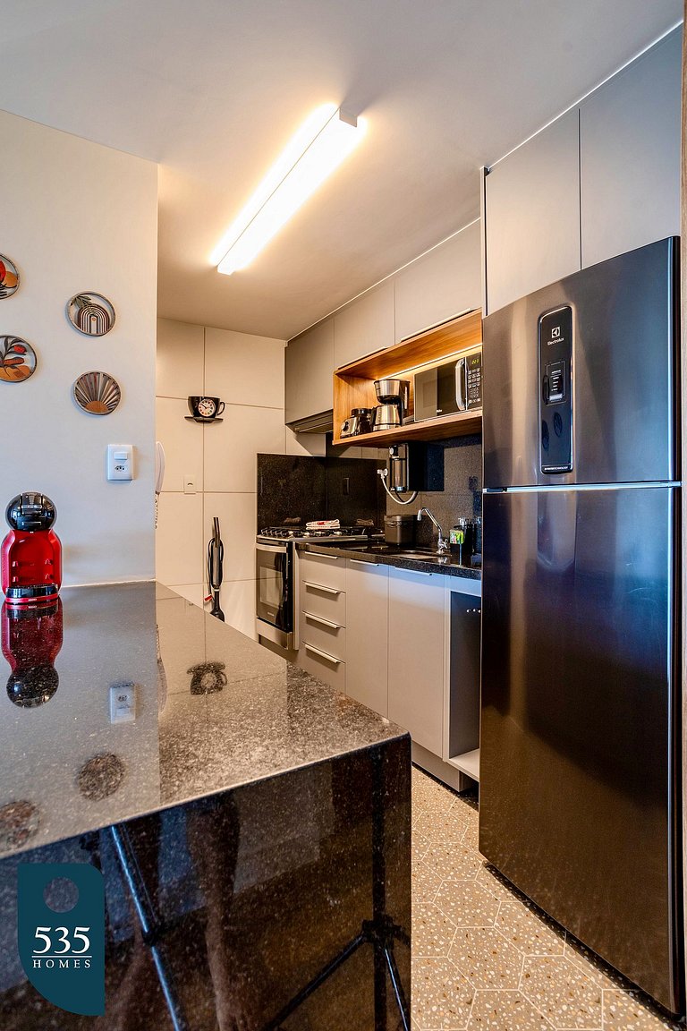 8th floor in Stella Maris just 400m from the sea