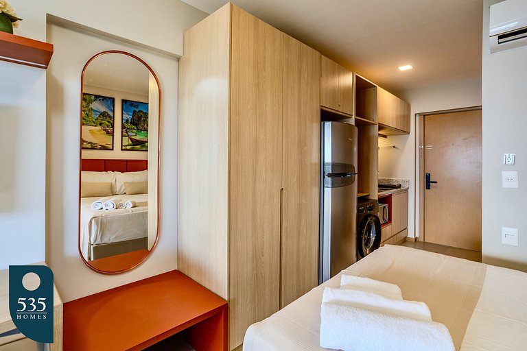 Studio with sea view steps from Barra Beach