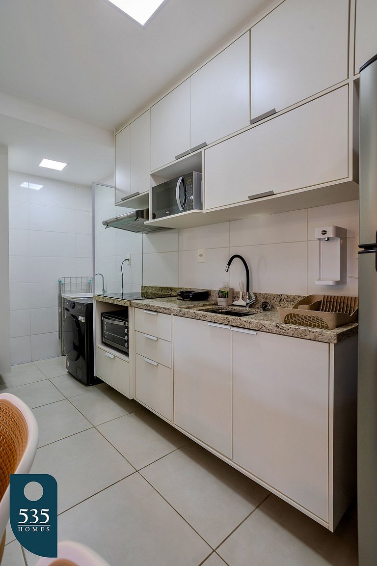 Stay in the heart of Barra, 300m from the beach