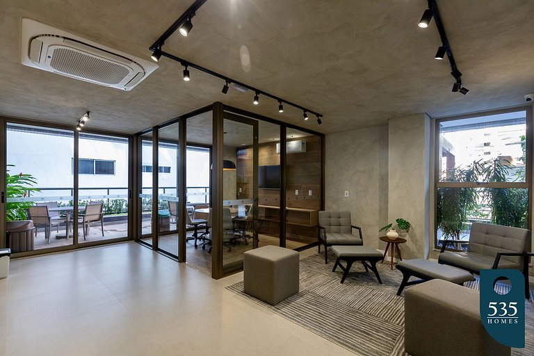 High floor apartment near Barra Beach