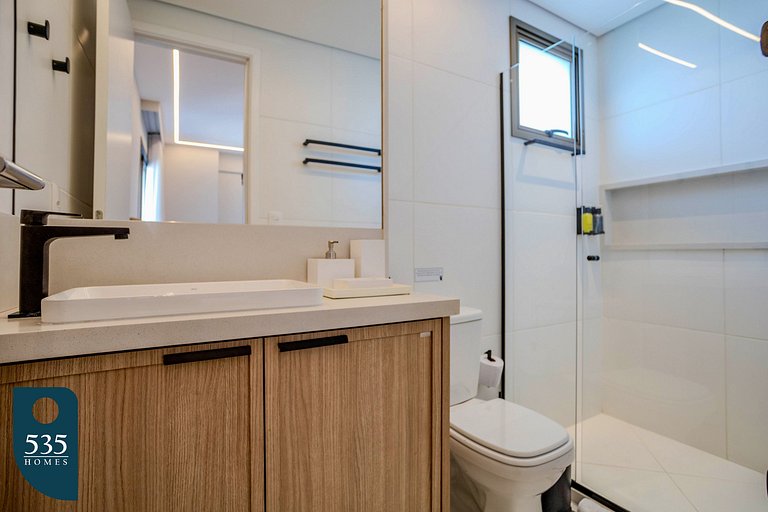 High floor apartment near Barra Beach