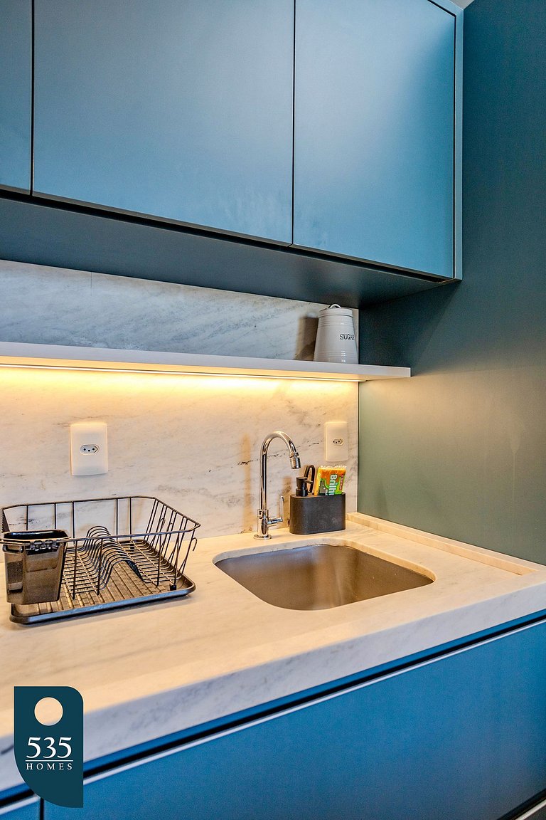 High floor apartment near Barra Beach
