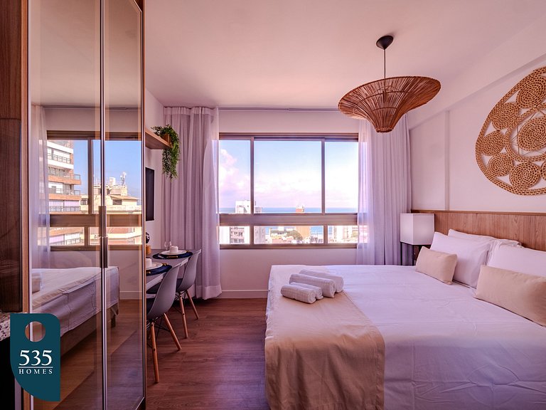 Relax in an ocean view apartment in Barra