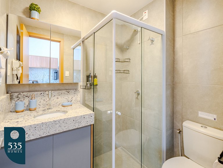 Relax in an ocean view apartment in Barra