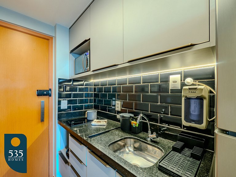 Apartamento com linda decoração no Único Barra
