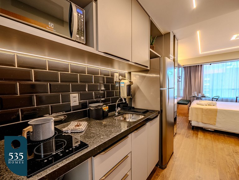 Apartamento com linda decoração no Único Barra