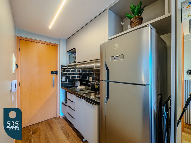 Apartamento com linda decoração no Único Barra