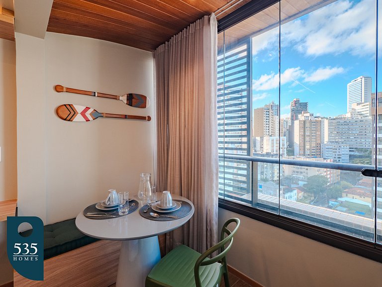 Apartamento com linda decoração no Único Barra