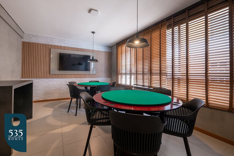 High floor studio in Barra near the waterfront