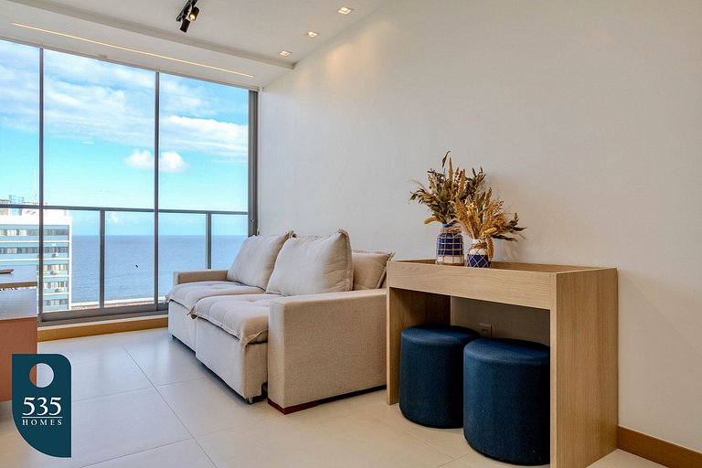 2 Bedroom with Sea View Near Farol da Barra